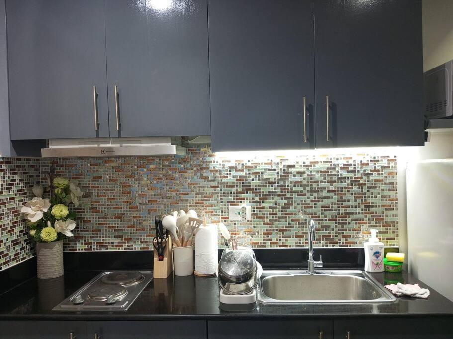 Casa Cintores Condo Near Picc With Free Parking 마닐라 외부 사진